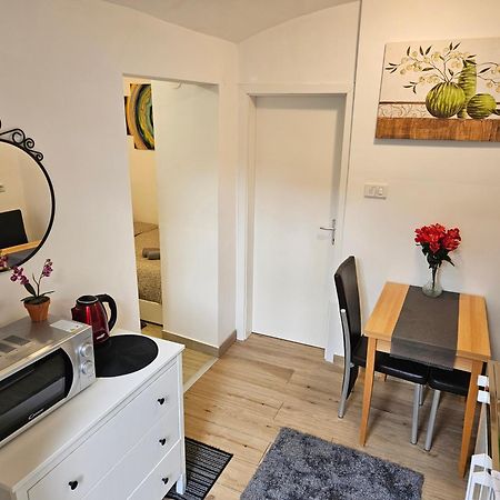 Apartment Maja - Strict Center Of ซาเกร็บ ภายนอก รูปภาพ