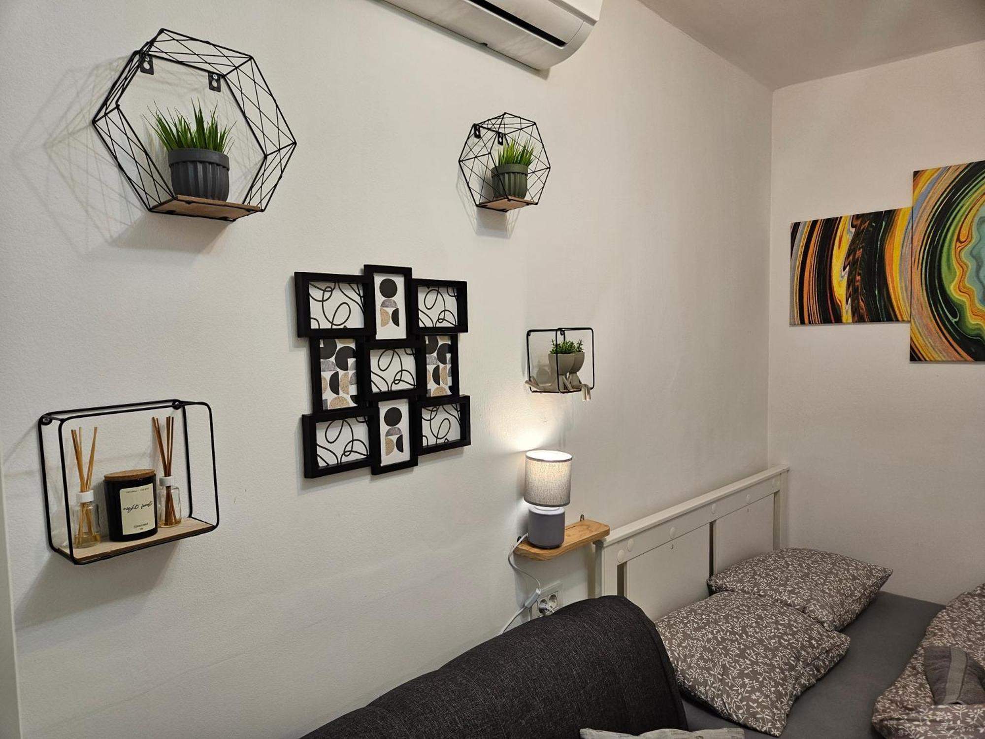 Apartment Maja - Strict Center Of ซาเกร็บ ภายนอก รูปภาพ