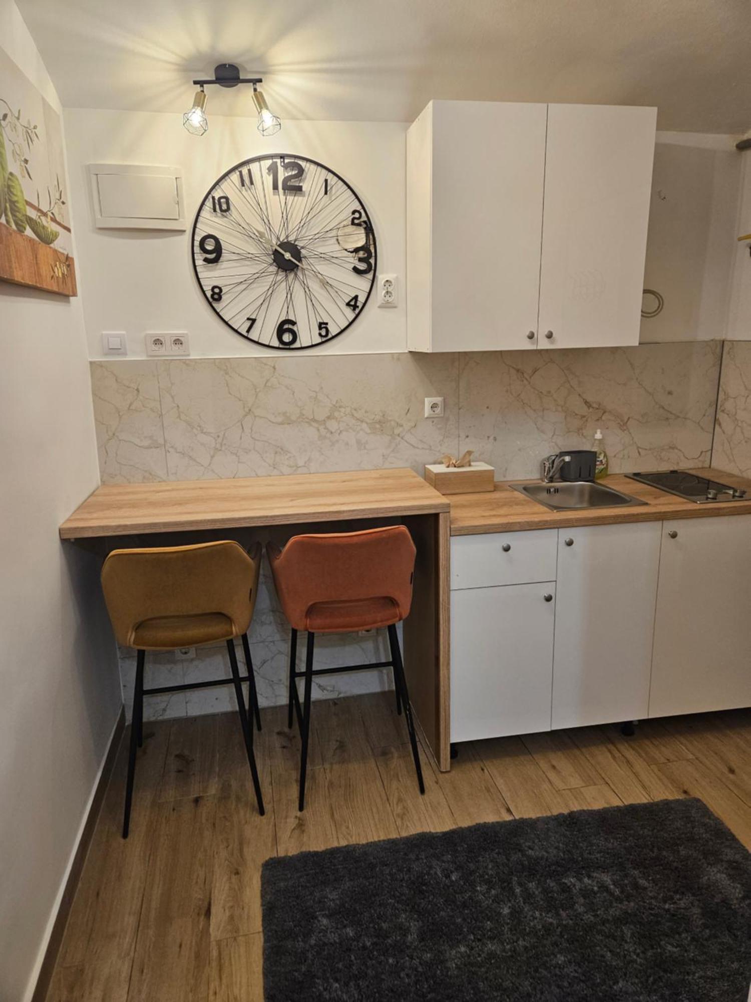 Apartment Maja - Strict Center Of ซาเกร็บ ภายนอก รูปภาพ